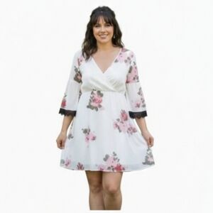 Candie's Cream With Pink And Green Flowers Mini Dress With Pockets Size XL